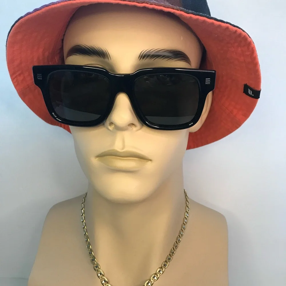 BURBERRY Hayden BE4394 square sunglass black frame with dark grey lenses.